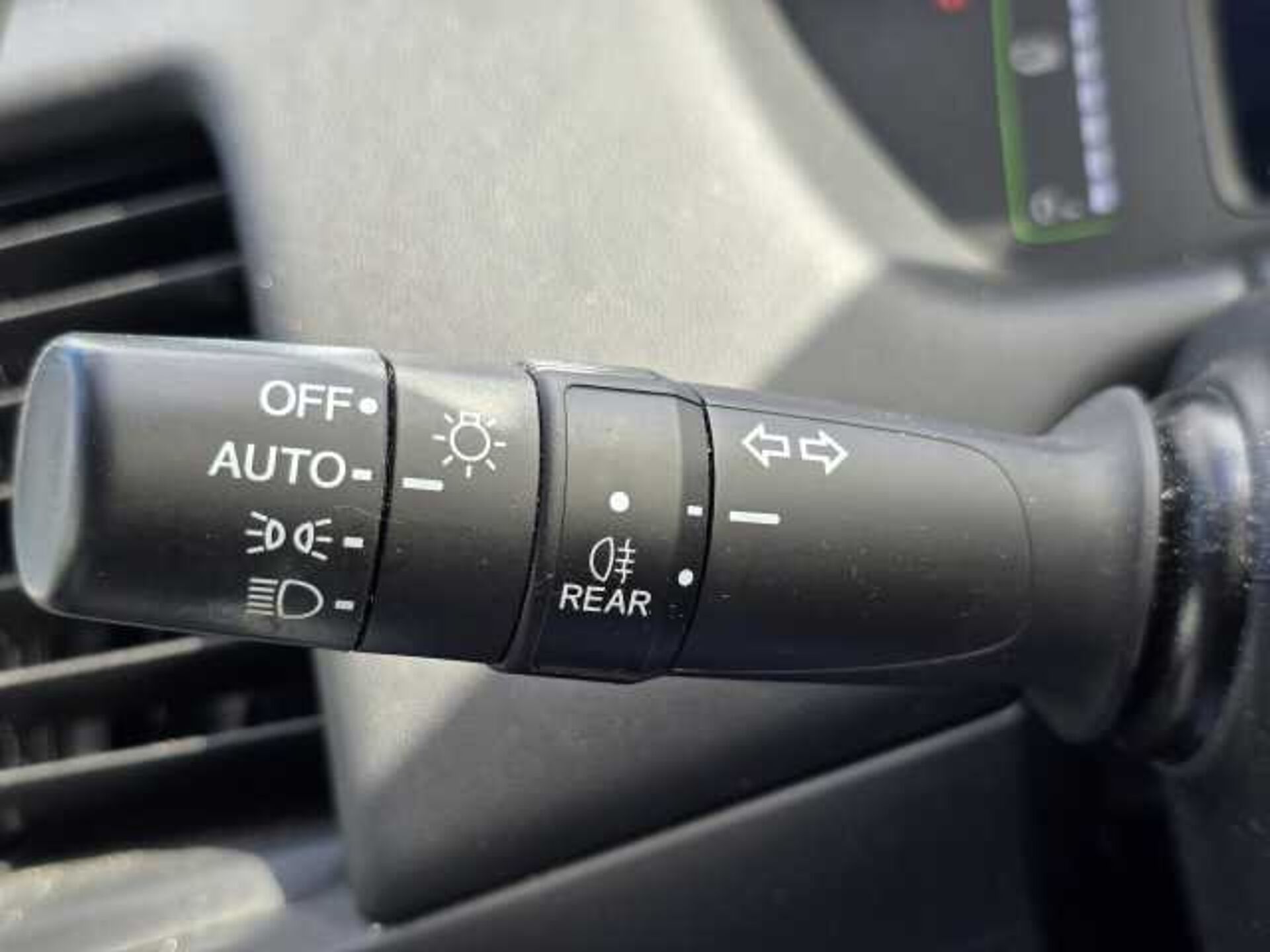 Honda Jazz Hybrid 1.5 i-MMD Hybrid Advance 5dr eCVT 