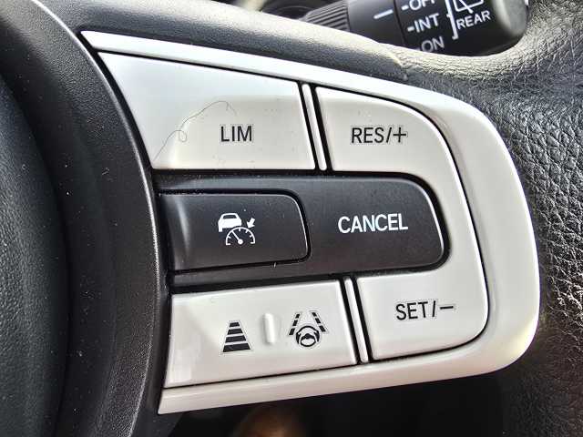 Honda Jazz Hybrid 1.5 i-MMD Hybrid SR 5dr eCVT 