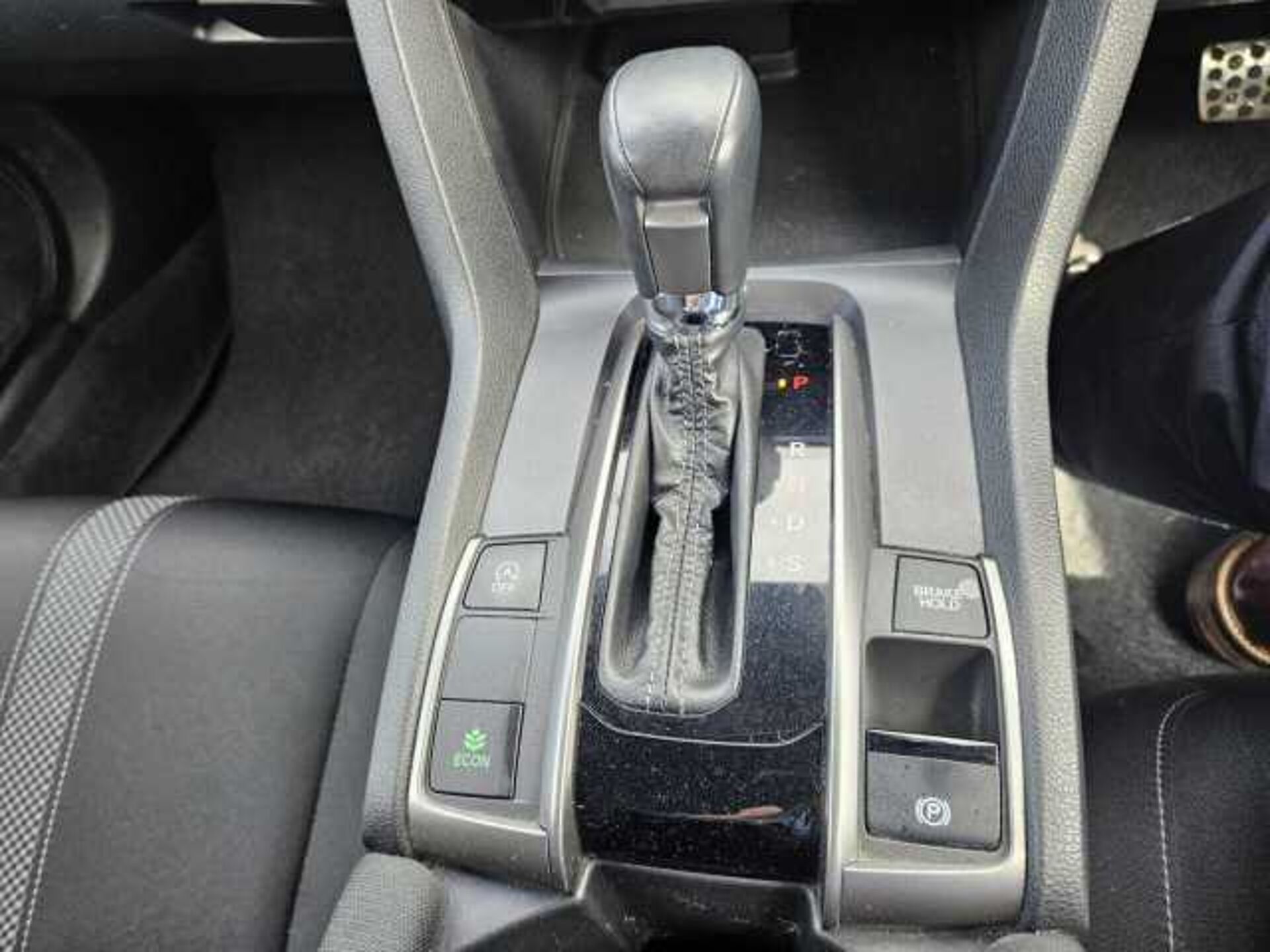 Honda Civic 1.0 VTEC Turbo 126 SR 5dr CVT 