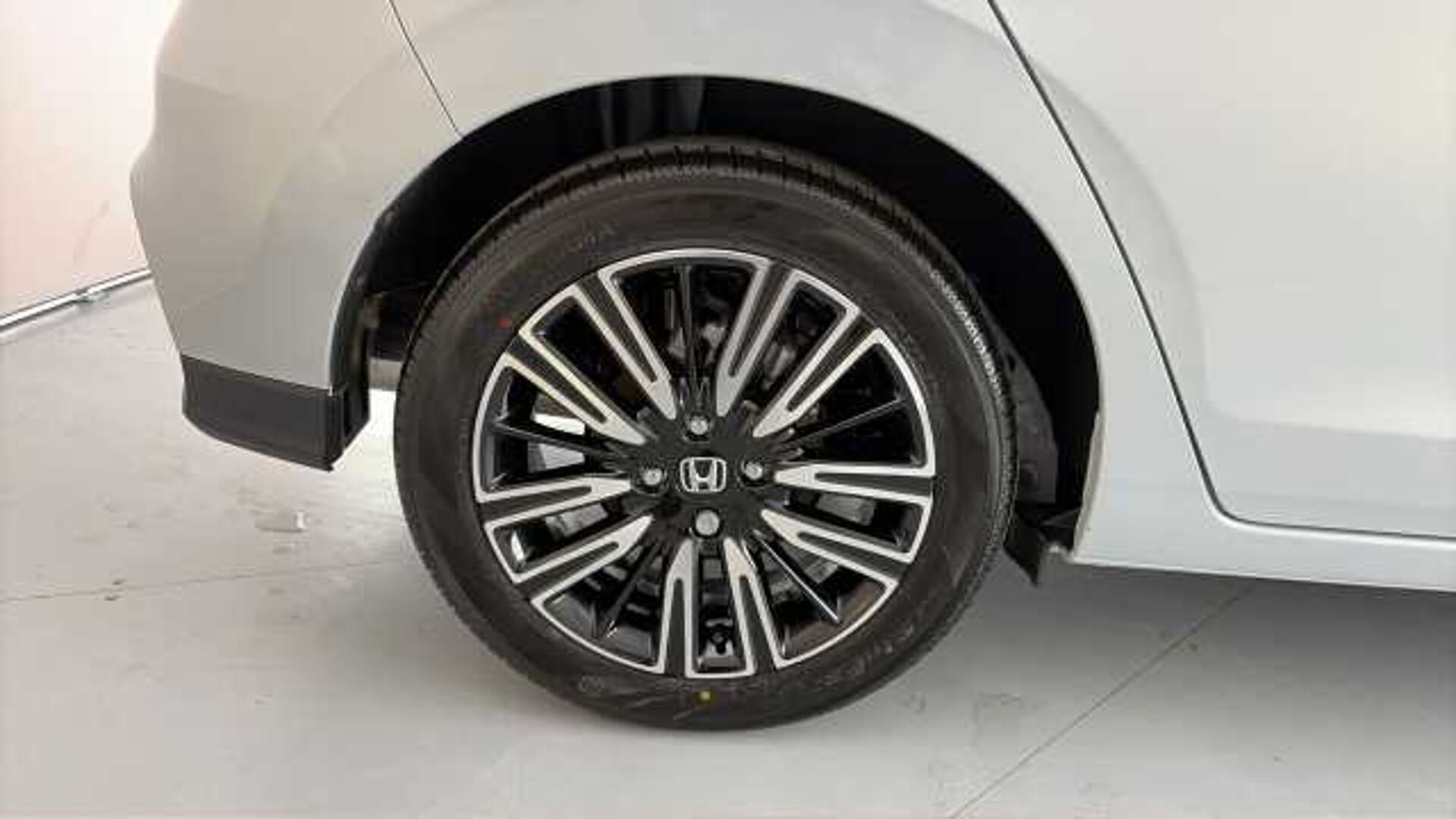 Honda Jazz Hybrid 1.5 i-MMD Hybrid Advance 5dr eCVT 