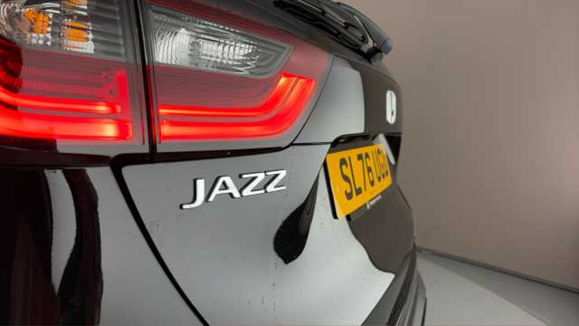 Honda Jazz Hybrid 1.5 i-MMD Hybrid Advance 5dr eCVT 