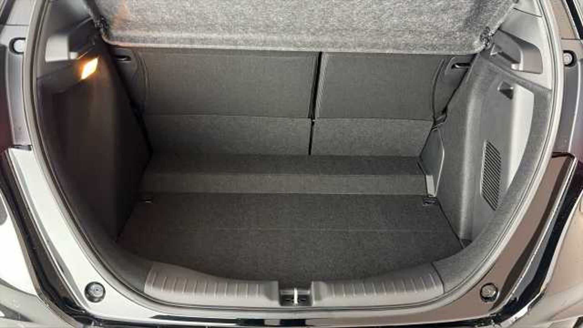 Honda Jazz Hybrid 1.5 i-MMD Hybrid Advance 5dr eCVT 