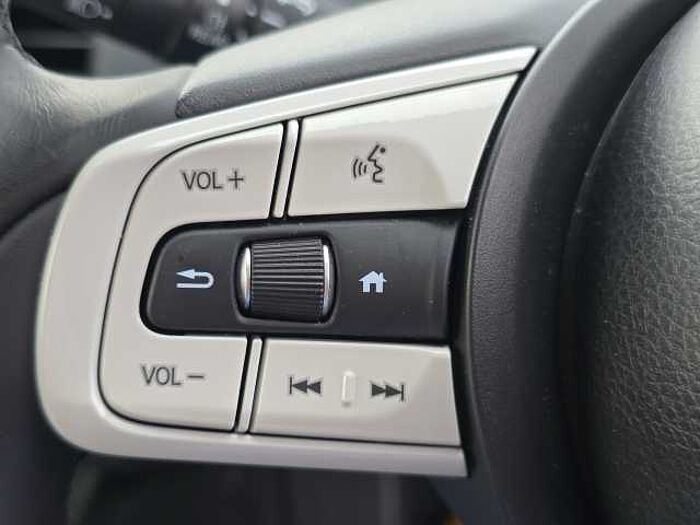 Honda Jazz Hybrid 1.5 i-MMD (122ps) Advance eCVT 