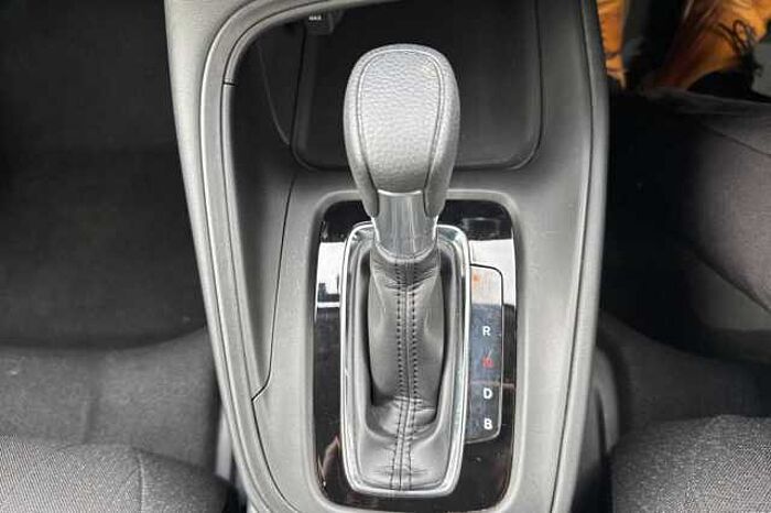 Honda HR-V Hybrid Hybrid 1.5 i-MMD (131ps) Elegance eCVT 5-Door 