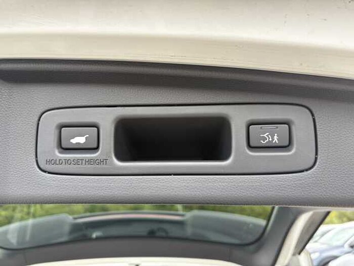 Honda CR-V Hybrid 2.0 eHEV Elegance 5dr eCVT 