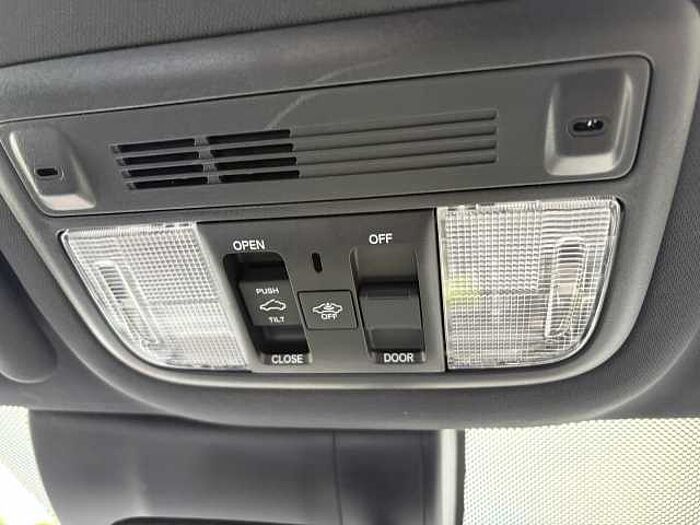 Honda Civic 1.0 VTEC Turbo 126 EX 5dr CVT 