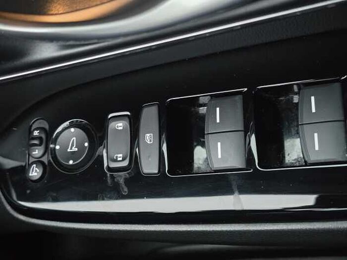 Honda CR-V Hybrid 2.0 i-MMD Hybrid SR 5dr eCVT 