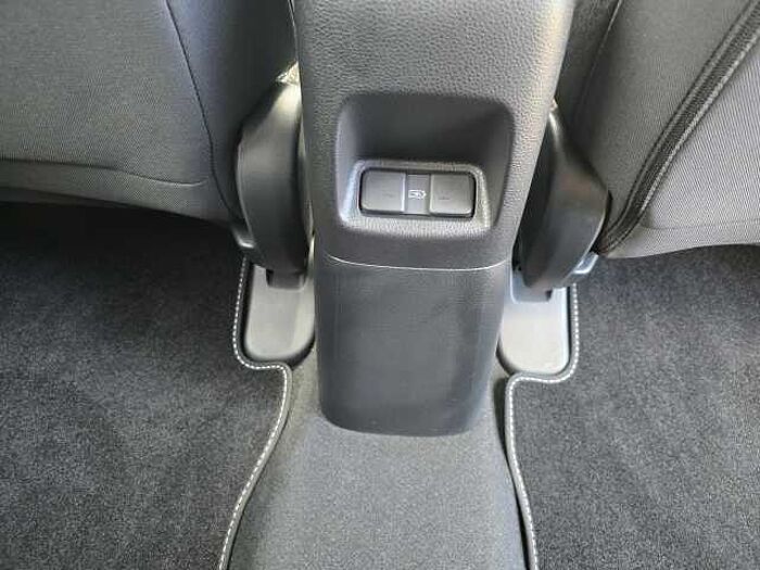 Honda Jazz Hybrid 1.5 i-MMD Hybrid Crosstar Advance 5dr eCVT 