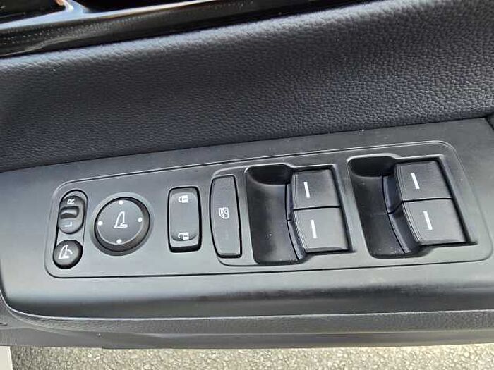 Honda CR-V Hybrid 2.0 eHEV Elegance 5dr eCVT 