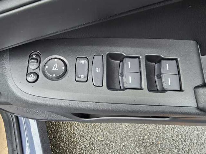 Honda HR-V Hybrid 1.5 eHEV Elegance 5dr CVT 