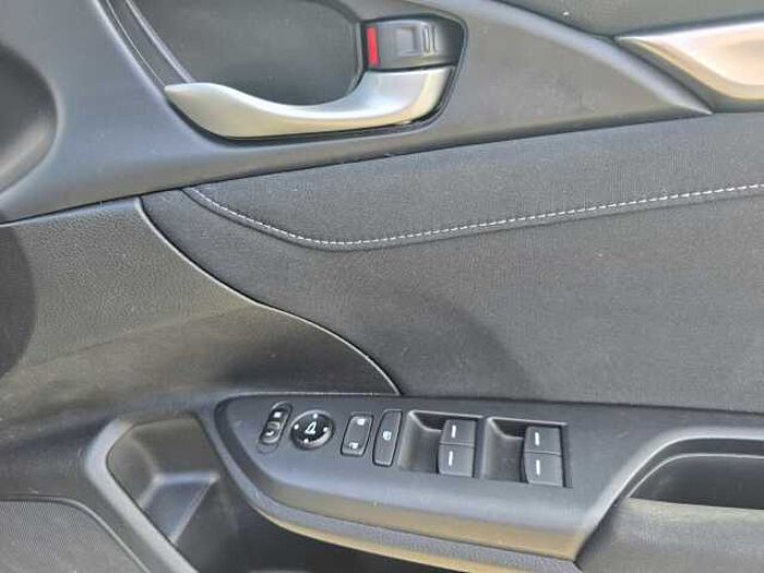 Honda Civic 1.0 VTEC Turbo SE 5dr 