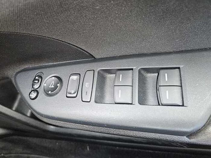Honda Civic 1.0 VTEC Turbo 126 SR 5dr CVT 