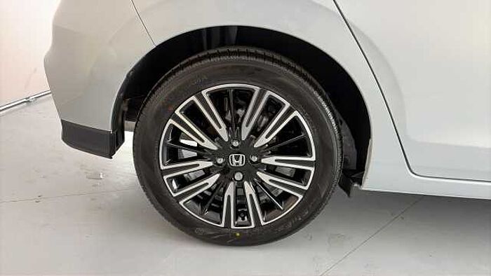 Honda Jazz Hybrid 1.5 i-MMD Hybrid Advance 5dr eCVT 