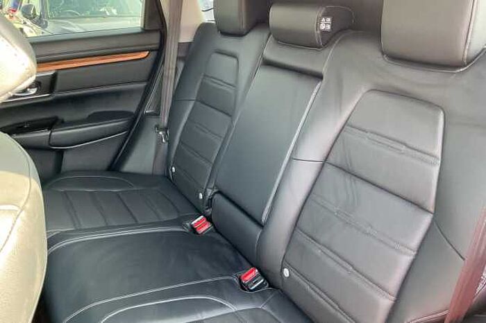 Honda CR-V Hybrid 2.0 i-MMD Hybrid SR 2WD 5dr eCVT 